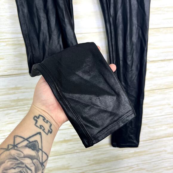 Spanx Ready To Wow Faux Leather Leggings - Picture 4 of 8